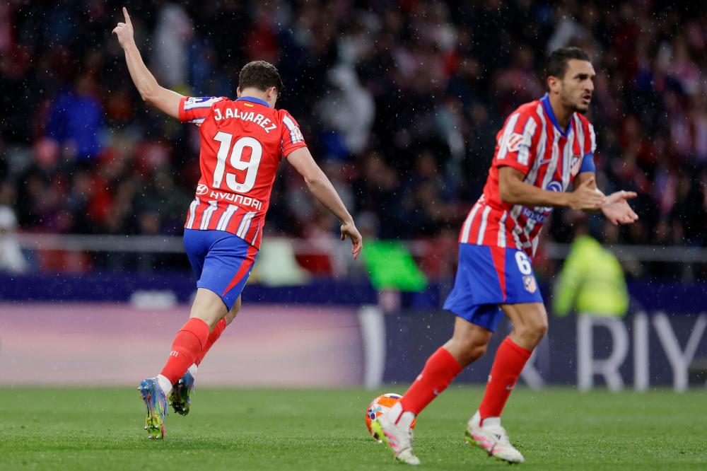 球贡献了许 球贡献了许